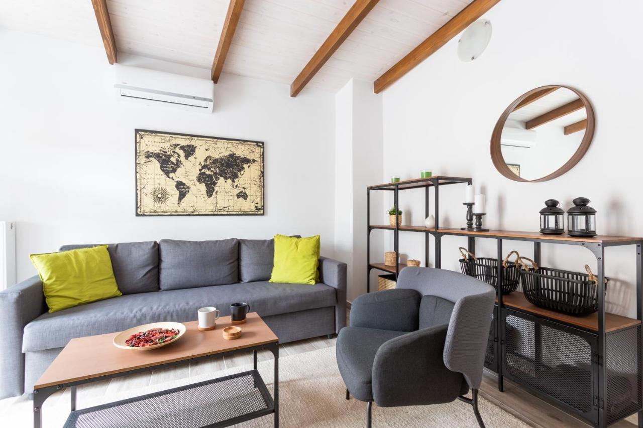 Modern City Center Loft อิโออันนินา ภายนอก รูปภาพ